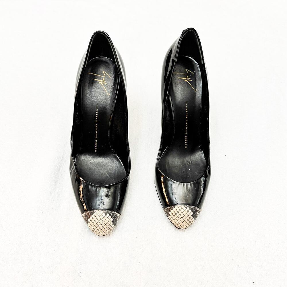 Giuseppe Zanotti Black Patent Leather Heels Snakeskin Round Cap Toe Size  40